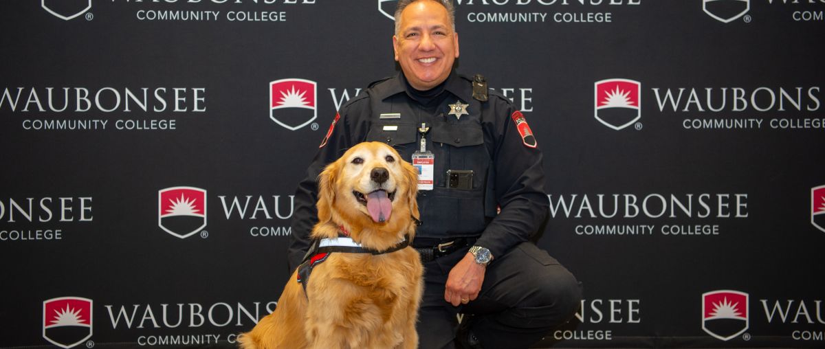 Hope, the comfort k-9 alongside officer Danny Ramirez