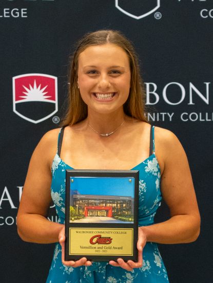 Taylor Warren - 2023 Athletics HOF - presented with the Vermillion and Gold Award